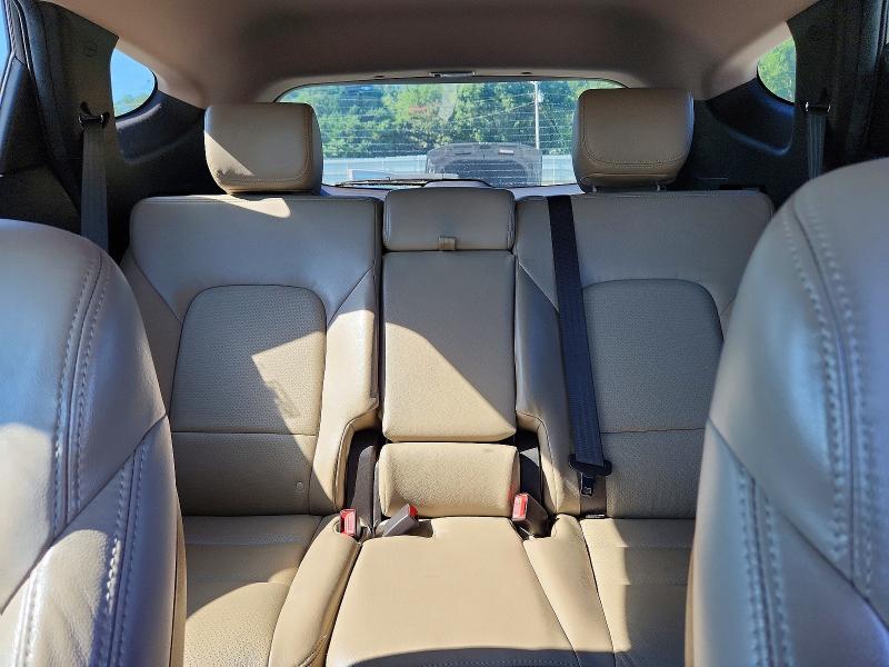 61090736 :رقم المزاد ، 5NMZUDLB8HH025157 vin ، 2017 Hyundai Santa Fe Sport مزاد بيع