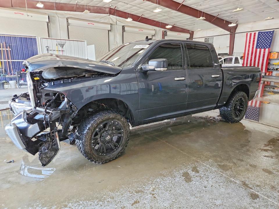 61142006 :رقم المزاد ، 3C6RR7LT8JG163334 vin ، 2018 Ram 1500 مزاد بيع