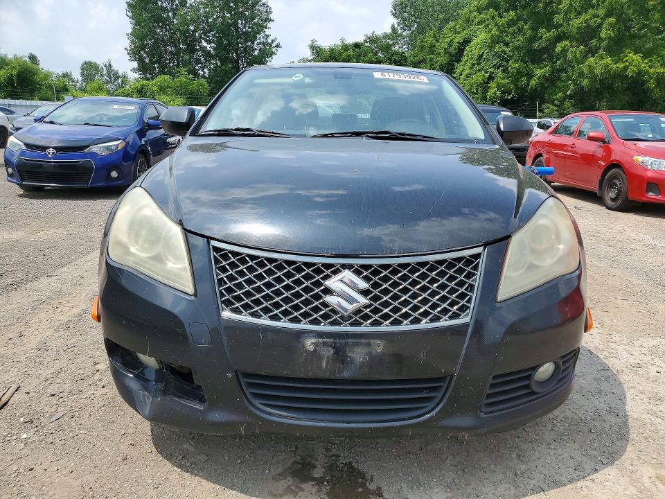 Auction sale of the 2012 Suzuki Kizashi, vin: JS2RF9A71C6100136, lot number: 61793926