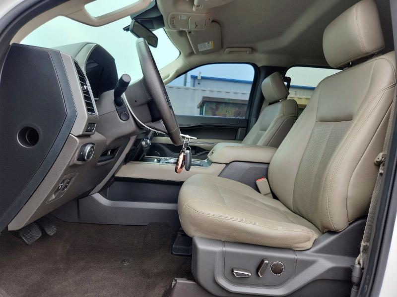Продаж на аукціоні авто 2019 Ford Expedition, vin: 1FMJU1HT0KEA64358, номер лоту: 61701576