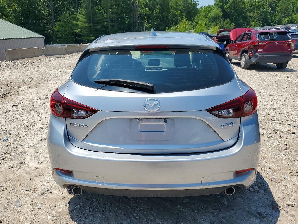 Продаж на аукціоні авто 2018 Mazda 3, vin: 3MZBN1L39JM231318, номер лоту: 58684086