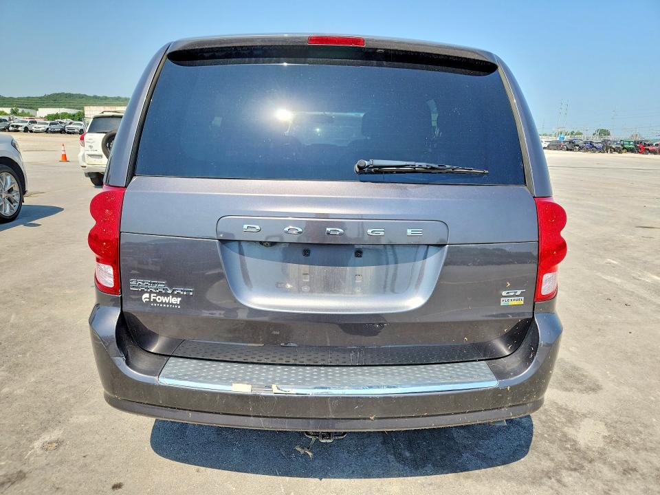 62266326 :رقم المزاد ، 2C4RDGEG8HR740679 vin ، 2017 Dodge Grand Caravan مزاد بيع