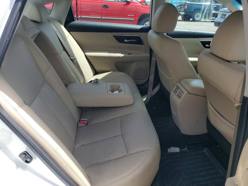 Продаж на аукціоні авто 2015 Nissan Altima, vin: 1N4AL3AP9FN336272, номер лоту: 60810956