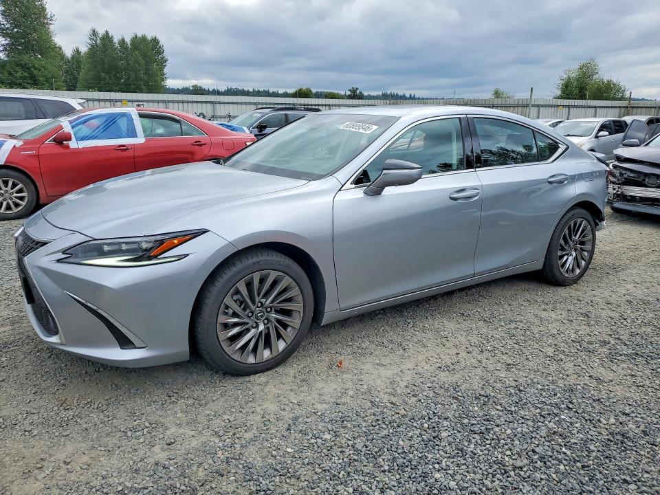 60889846 :رقم المزاد ، 58AEA1C14RU045224 vin ، 2024 Lexus Es 300h مزاد بيع