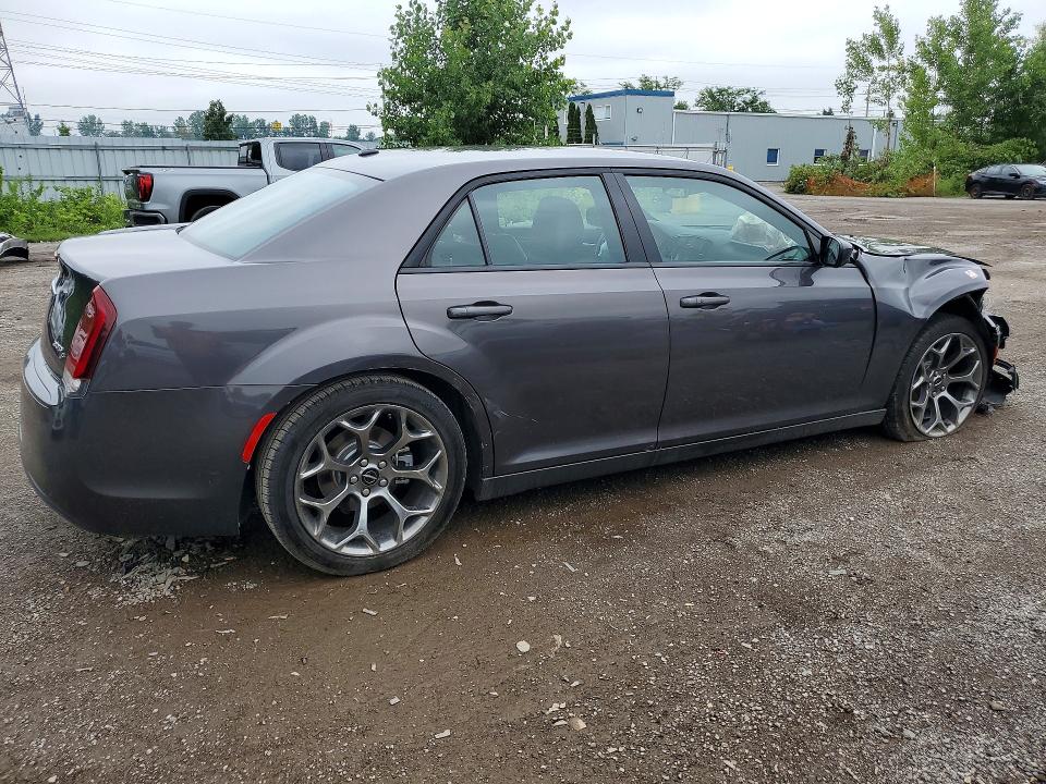 Продаж на аукціоні авто 2017 Chrysler 300, vin: 2C3CCABG0HH653282, номер лоту: 62227366