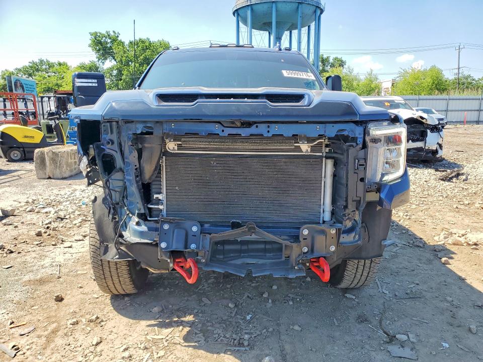59999716 :رقم المزاد ، 1GT49PE73NF304207 vin ، 2022 Gmc Sierra مزاد بيع