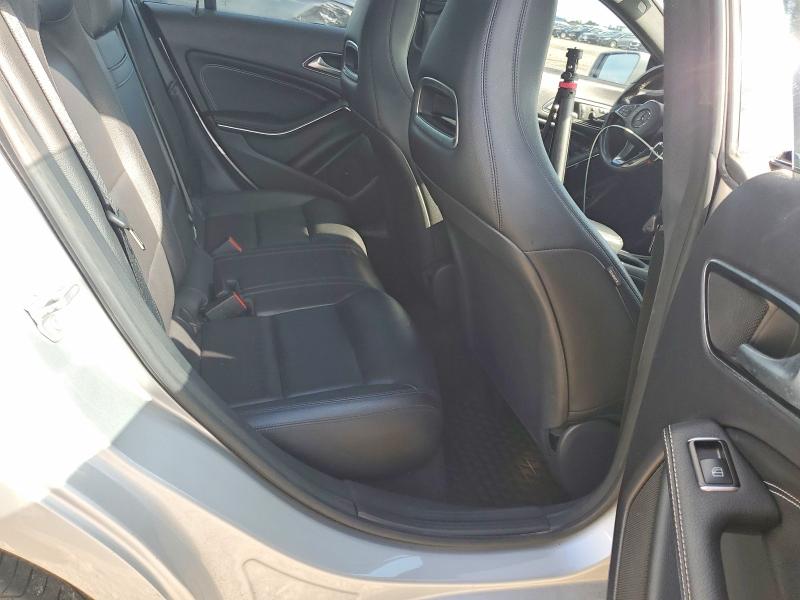 60598796 :رقم المزاد ، WDDSJ4EB6FN193201 vin ، 2015 Mercedes-benz Cla مزاد بيع