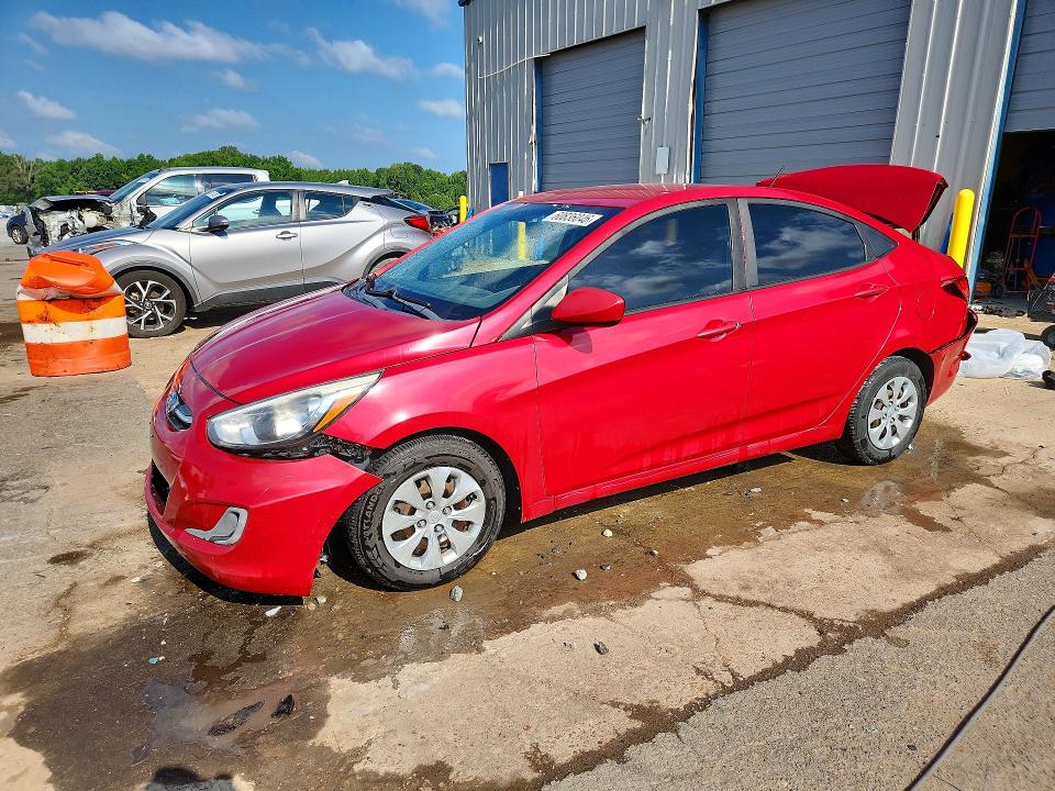2017 Hyundai Accent მანქანა იყიდება აუქციონზე, vin: KMHCT4AEXHU333649, აუქციონის ნომერი: 60836046