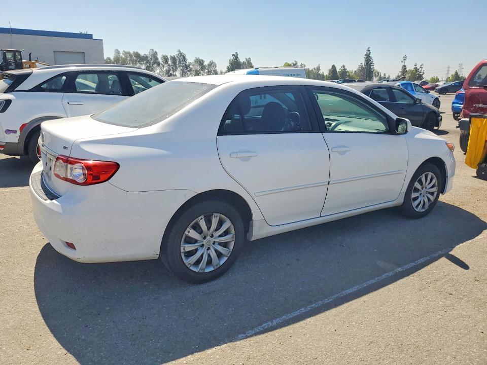 60623586 :رقم المزاد ، 2T1BU4EE8CC765234 vin ، 2012 Toyota Corolla مزاد بيع