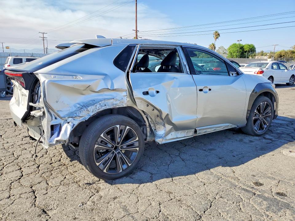 Продажа на аукционе авто 2023 Toyota Bz4x, vin: JTMAAAAA6PA026640, номер лота: 60699906