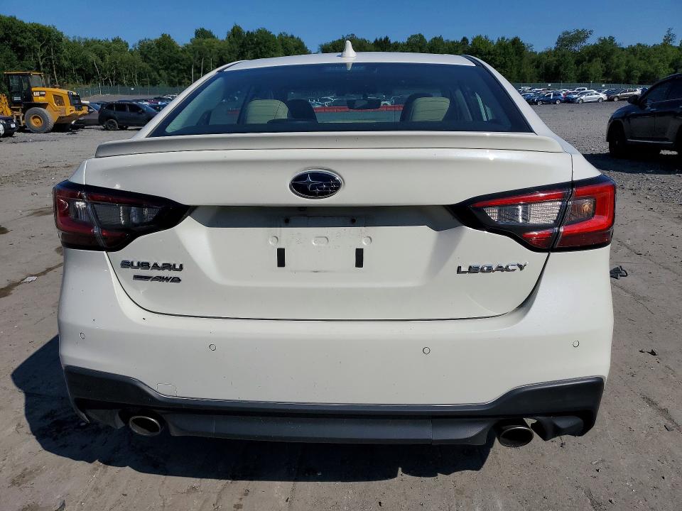 60971356 :رقم المزاد ، 4S3BWGN63N3007494 vin ، 2022 Subaru Legacy مزاد بيع