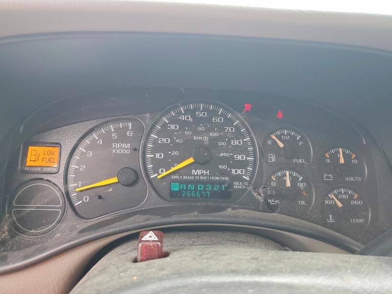 Продаж на аукціоні авто 2001 Chevrolet Suburban, vin: 3GNEC16T21G143279, номер лоту: 62576336