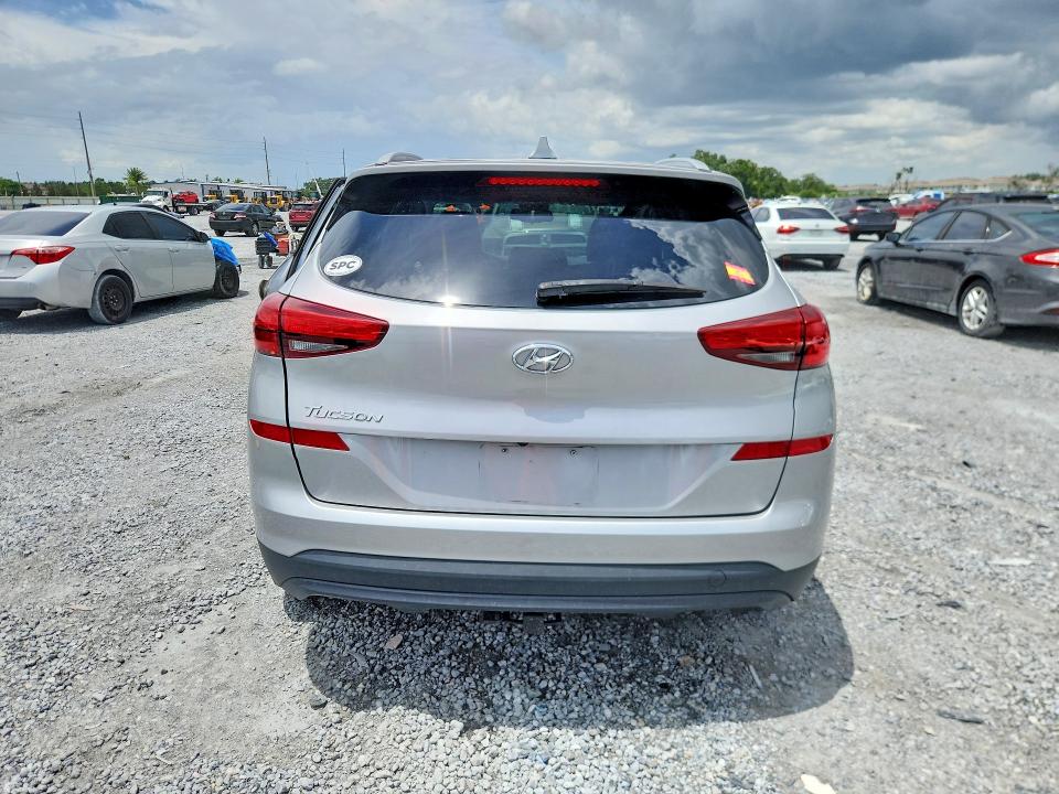 61850266 :رقم المزاد ، KM8J33A44LU101016 vin ، 2020 Hyundai Tucson مزاد بيع