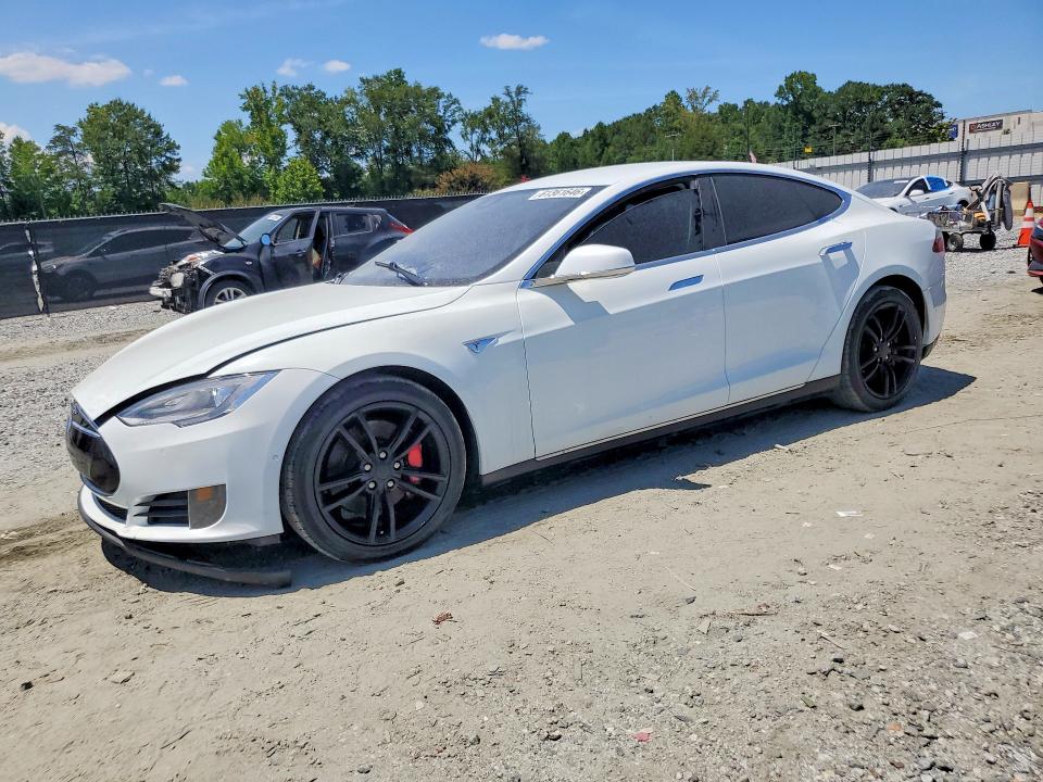 Продаж на аукціоні авто 2016 Tesla Model S, vin: 5YJSA1E23GF123258, номер лоту: 61361646