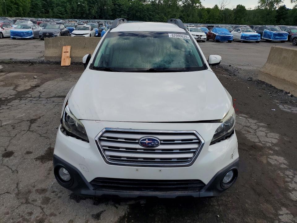62990626 :رقم المزاد ، 4S4BSAJC4F3219970 vin ، 2015 Subaru Outback مزاد بيع
