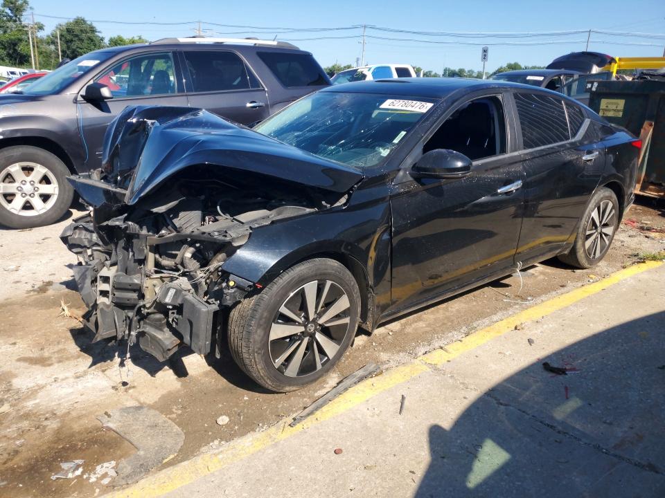 62780476 :رقم المزاد ، 1N4BL4DV0MN340681 vin ، 2021 Nissan Altima مزاد بيع