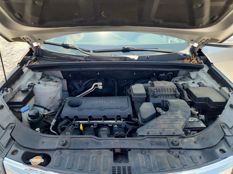 61564456 :رقم المزاد ، 5XYKT3A18BG077611 vin ، 2011 Kia Sorento مزاد بيع