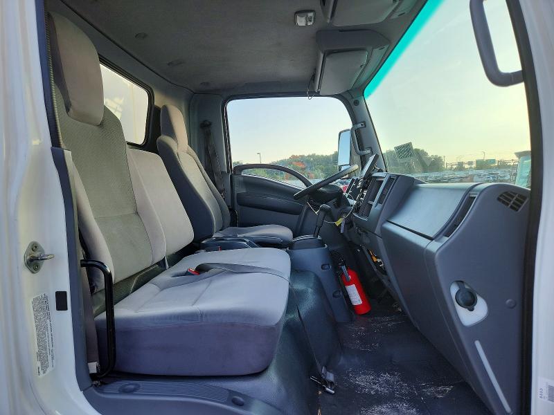 2017 Chevrolet 4500 მანქანა იყიდება აუქციონზე, vin: 54DCDW1B6HB801550, აუქციონის ნომერი: 59655956