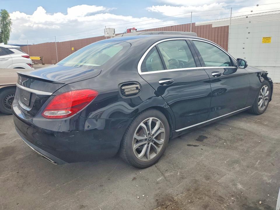 Продажа на аукционе авто 2018 Mercedes-benz C, vin: 55SWF4JB7JU258436, номер лота: 61582046