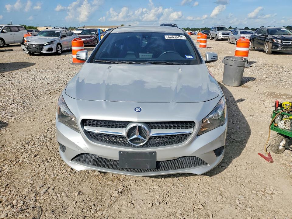 60598796 :رقم المزاد ، WDDSJ4EB6FN193201 vin ، 2015 Mercedes-benz Cla مزاد بيع
