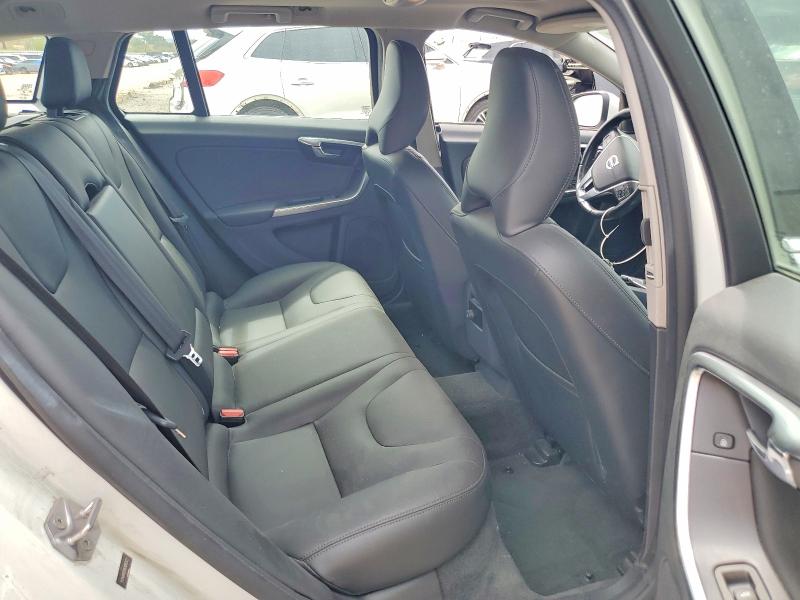 Продаж на аукціоні авто 2016 Volvo V60, vin: YV140MEK9G1288523, номер лоту: 61045566