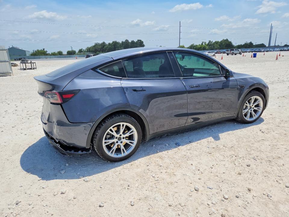 62199226 :رقم المزاد ، 5YJYGDEEXMF258866 vin ، 2021 Tesla Model Y مزاد بيع