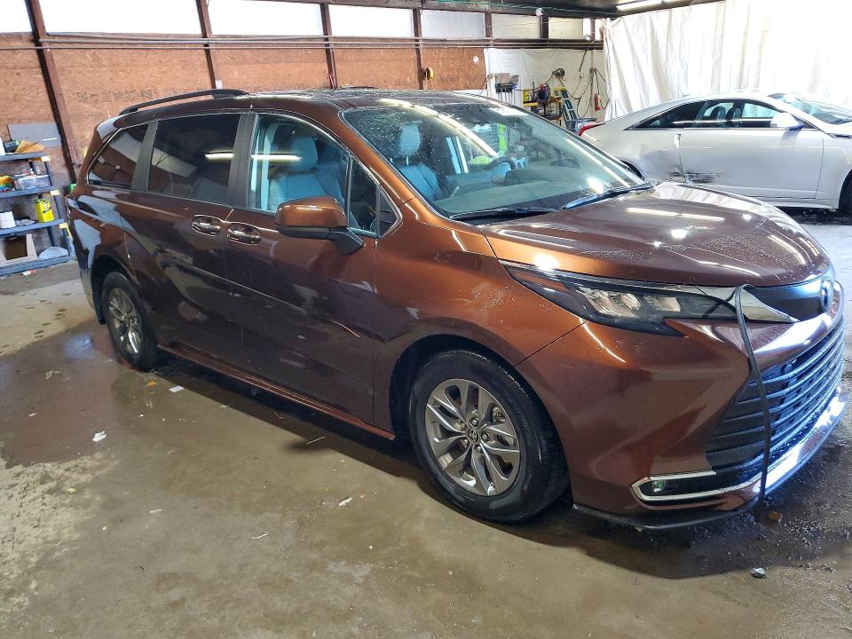 Aukcja sprzedaży 2024 Toyota Sienna, vin: 5TDYSKFC7RS136937, numer aukcji: 61817196