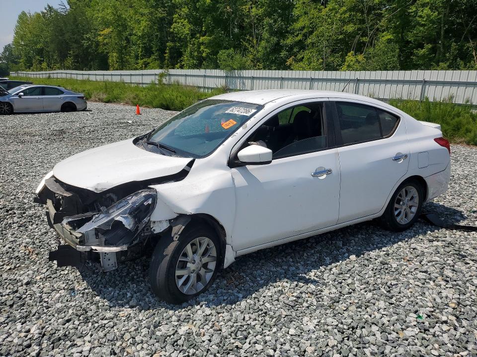 Продажа на аукционе авто 2018 Nissan Versa, vin: 3N1CN7AP3JL814752, номер лота: 62747286