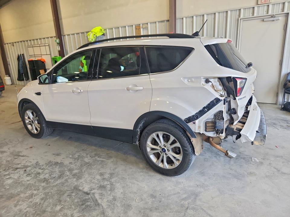 2018 Ford Escape მანქანა იყიდება აუქციონზე, vin: 1FMCU0HD8JUA48067, აუქციონის ნომერი: 61221306