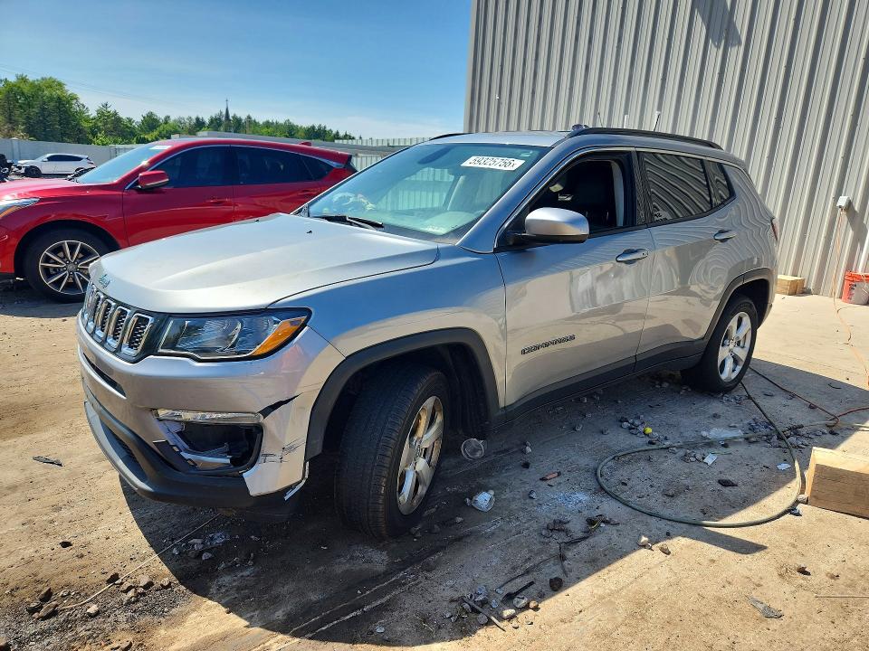 59325756 :رقم المزاد ، 3C4NJDBBXKT714393 vin ، 2019 Jeep Compass Altitude 4wd مزاد بيع