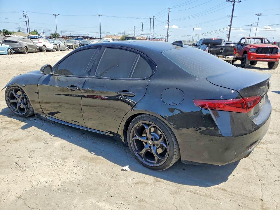 Продажа на аукционе авто 2018 Alfa Romeo Giulia, vin: ZARFAECNXJ7596650, номер лота: 61206236