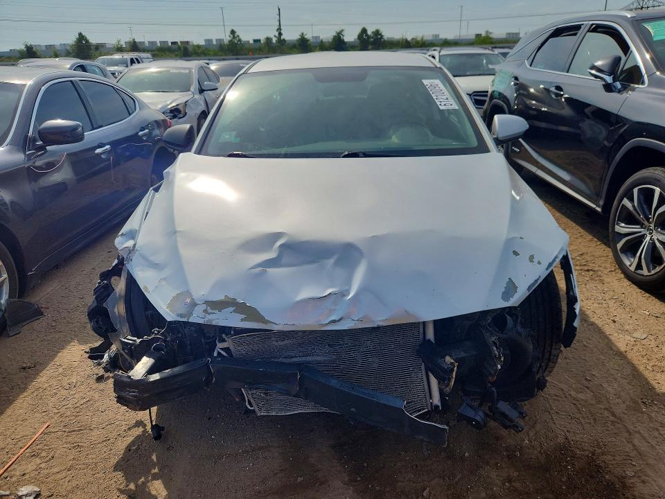 61210096 :رقم المزاد ، 5NPD74LF5HH158501 vin ، 2017 Hyundai Elantra مزاد بيع
