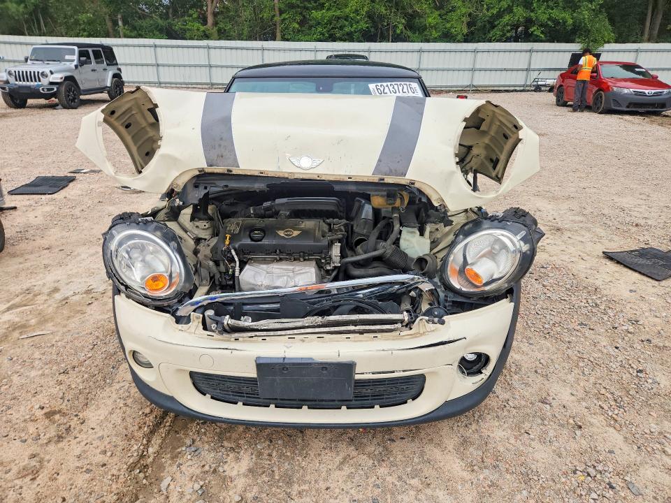 2013 Mini Cooper მანქანა იყიდება აუქციონზე, vin: WMWSU3C58DT549498, აუქციონის ნომერი: 62137276