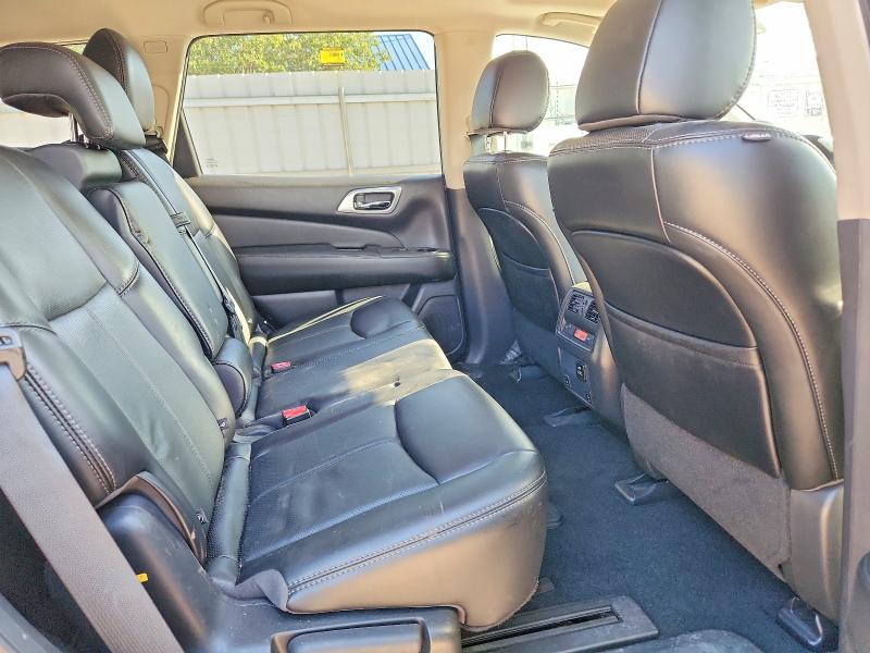 Продажа на аукционе авто 2017 Nissan Pathfinder, vin: 5N1DR2MM3HC633386, номер лота: 60033326
