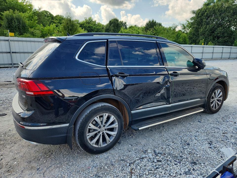 Продаж на аукціоні авто 2018 Volkswagen Tiguan, vin: 3VV3B7AX6JM041714, номер лоту: 60309806