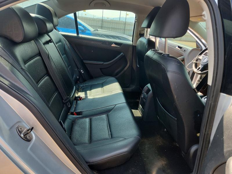 2014 Volkswagen Jetta მანქანა იყიდება აუქციონზე, vin: 3VWD17AJ2EM266085, აუქციონის ნომერი: 59998936