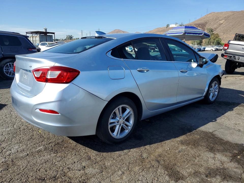 Aukcja sprzedaży 2018 Chevrolet Cruze, vin: 1G1BE5SM1J7172868, numer aukcji: 63403366
