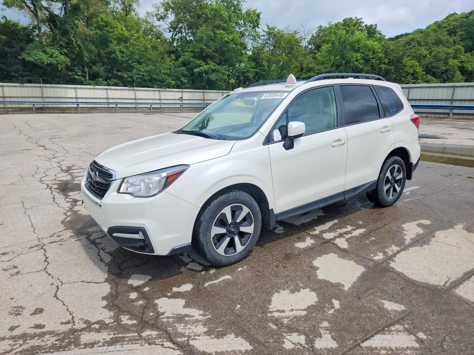 62838446 :رقم المزاد ، JF2SJAEC8HH402409 vin ، 2017 Subaru Forester مزاد بيع