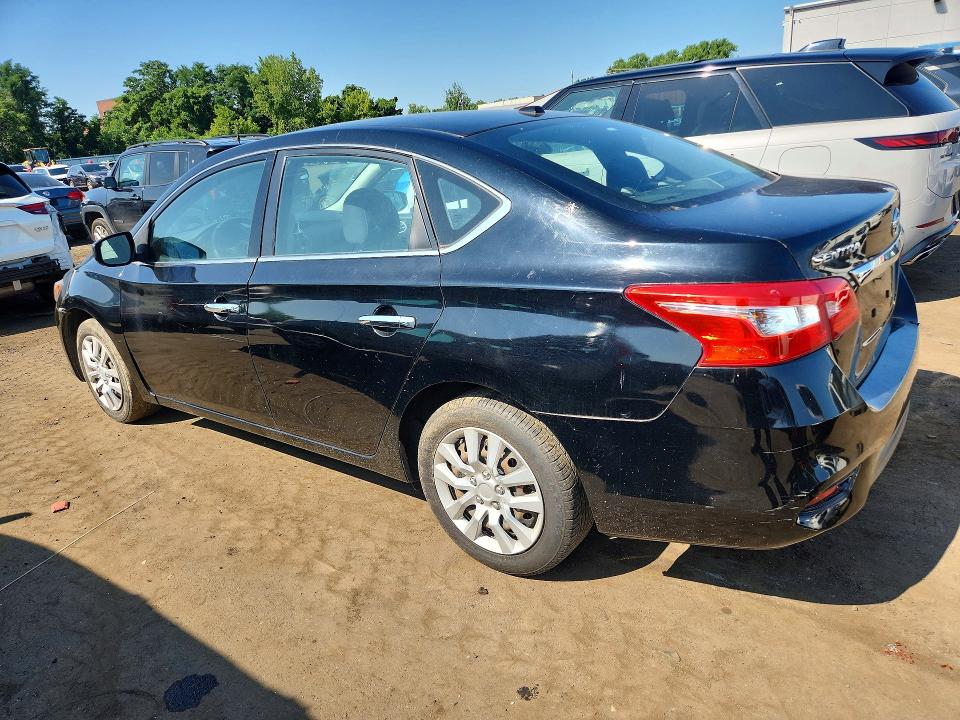 Продажа на аукционе авто 2017 Nissan Sentra, vin: 3N1AB7AP6HL635745, номер лота: 62710306