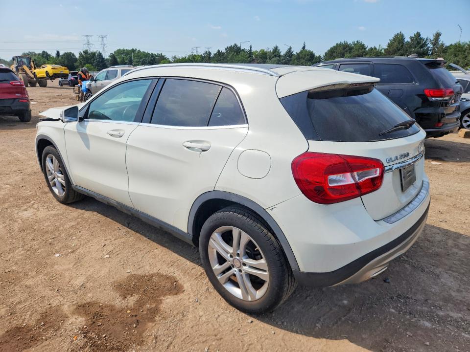 61077726 :رقم المزاد ، WDCTG4GB8HJ304488 vin ، 2017 Mercedes-benz Gla مزاد بيع