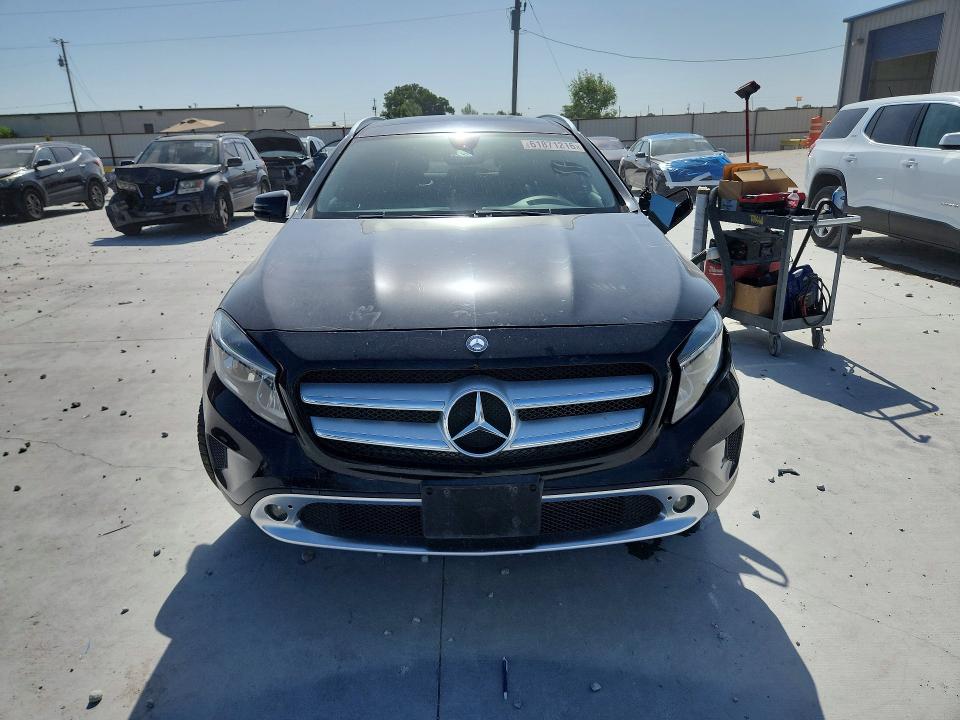 Продаж на аукціоні авто 2015 Mercedes-benz Gla, vin: WDCTG4EB0FJ116273, номер лоту: 61871216