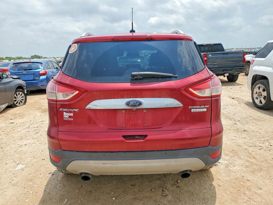 62062416 :رقم المزاد ، 1FMCU0J98GUB82172 vin ، 2016 Ford Escape مزاد بيع
