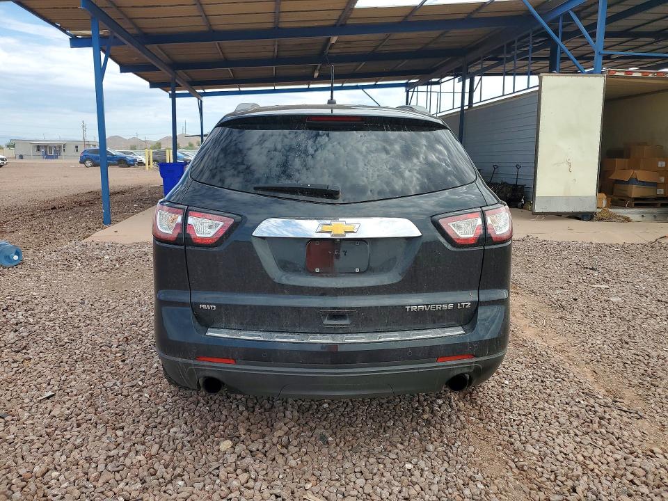 61221976 :رقم المزاد ، 1GNKVJKD5EJ333707 vin ، 2014 Chevrolet Traverse مزاد بيع