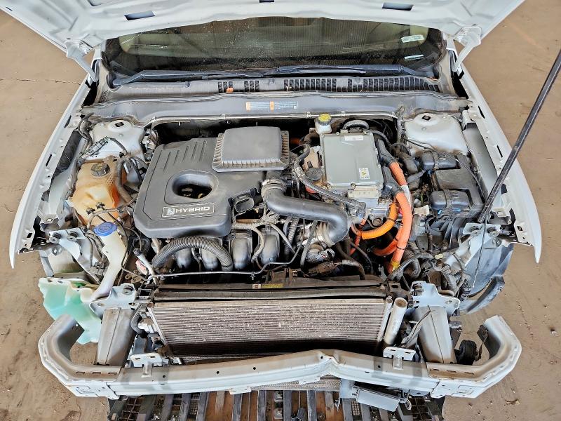 63377026 :رقم المزاد ، 3FA6P0LU3KR221993 vin ، 2019 Ford Fusion مزاد بيع