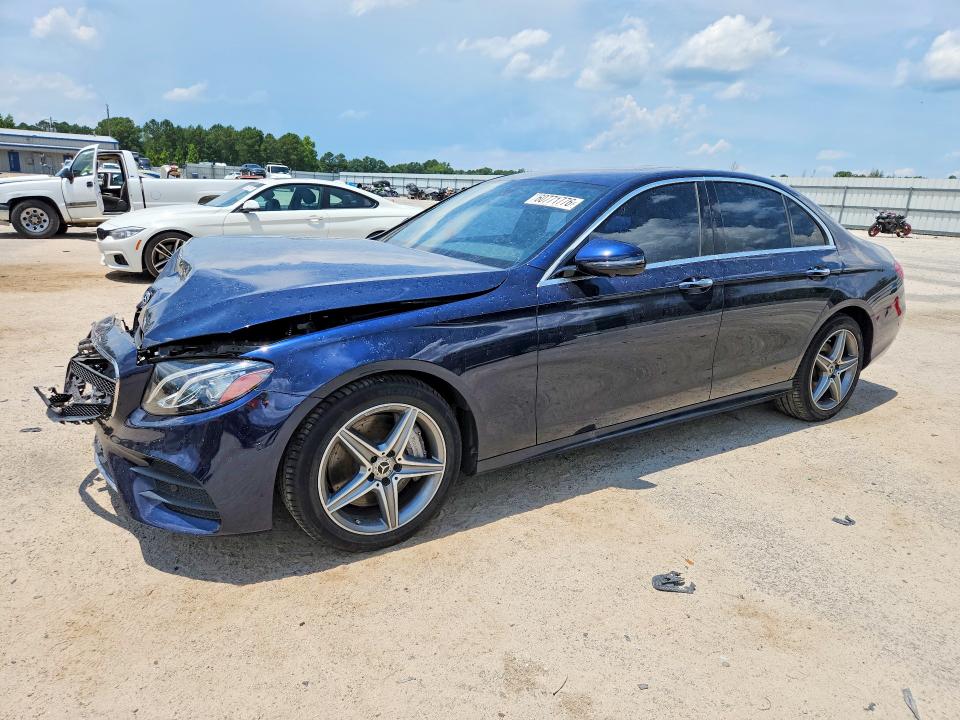 60771776 :رقم المزاد ، WDDZF8DB2LA698549 vin ، 2020 Mercedes-benz E مزاد بيع