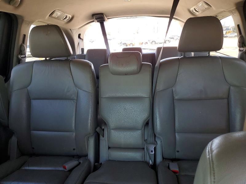 60501796 :رقم المزاد ، 5FNRL5H63BB085358 vin ، 2011 Honda Odyssey مزاد بيع