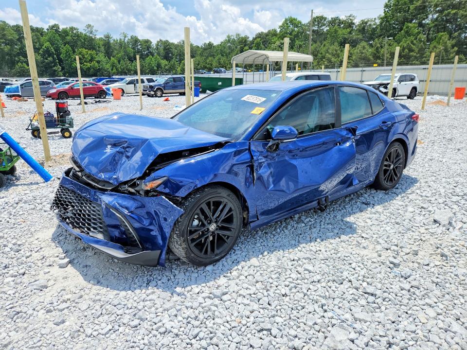 60237816 :رقم المزاد ، 4T1DAACK3SU030120 vin ، 2025 Toyota Camry مزاد بيع