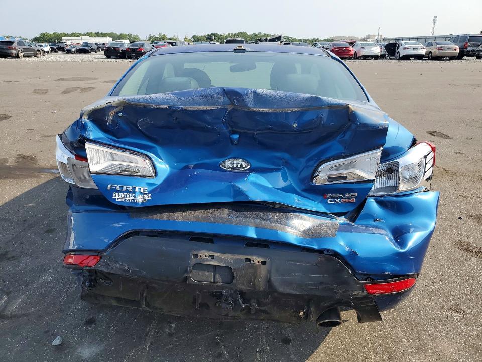 62606866 :رقم المزاد ، KNAFX6A85E5189815 vin ، 2014 Kia Forte Koup مزاد بيع