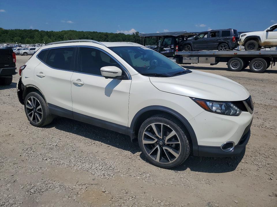 59814776 :رقم المزاد ، JN1BJ1CP7KW527119 vin ، 2019 Nissan Rogue Sport مزاد بيع
