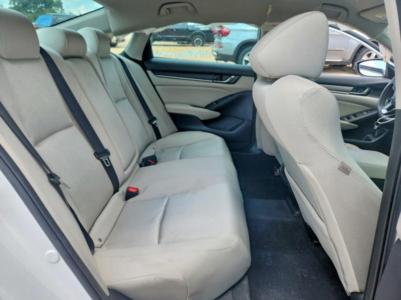 2018 Honda Accord მანქანა იყიდება აუქციონზე, vin: 1HGCV1F14JA256157, აუქციონის ნომერი: 60383016